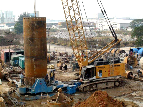 <a href=http://www.m.yikejingrui.cn target=_blank class=infotextkey>螺旋焊接鋼管</a>